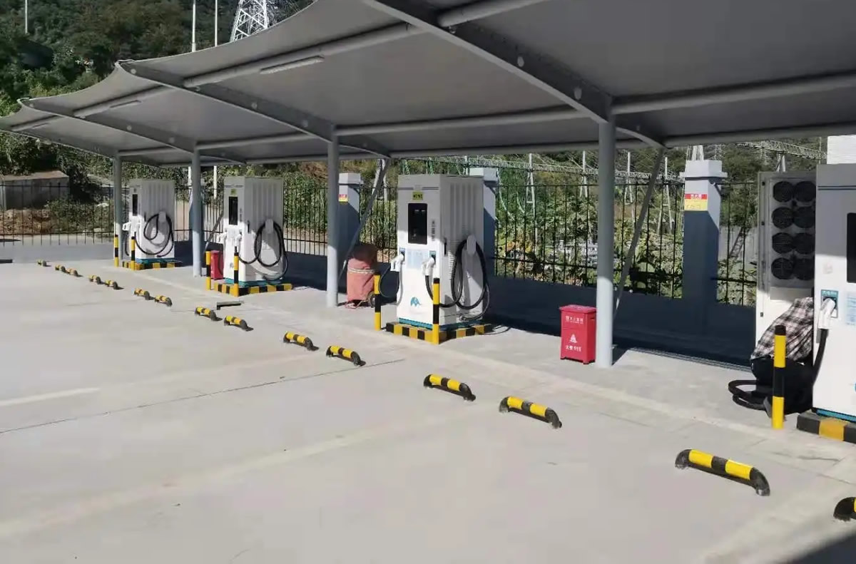大新縣花廬酒店新能源車(chē)充電站